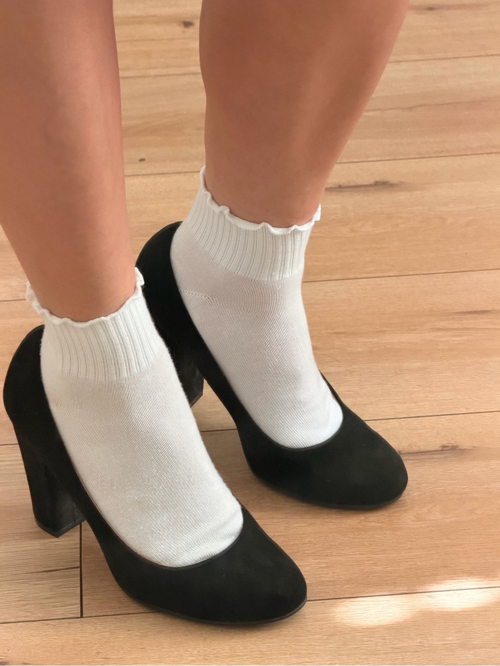 White Ruffle Socks